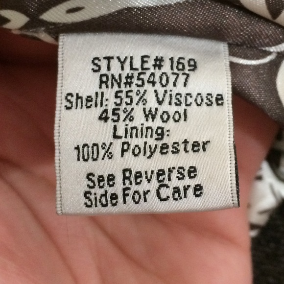 Cabi Shakespeare Wool Blend Coat - Picture 3 of 7